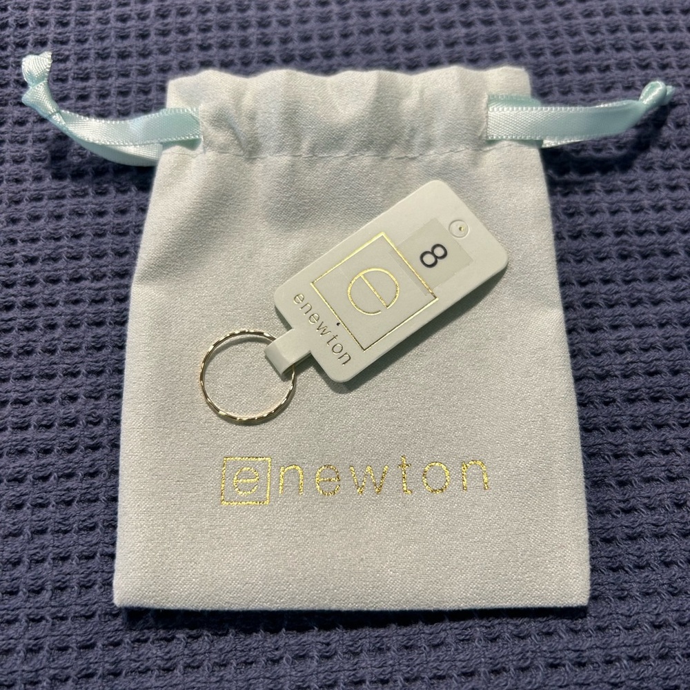 eNewton gold hammered ring